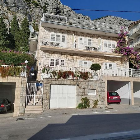Apartment In Omis With Sea View, Balcony, Air Conditioning, Wi-Fi Buitenkant foto