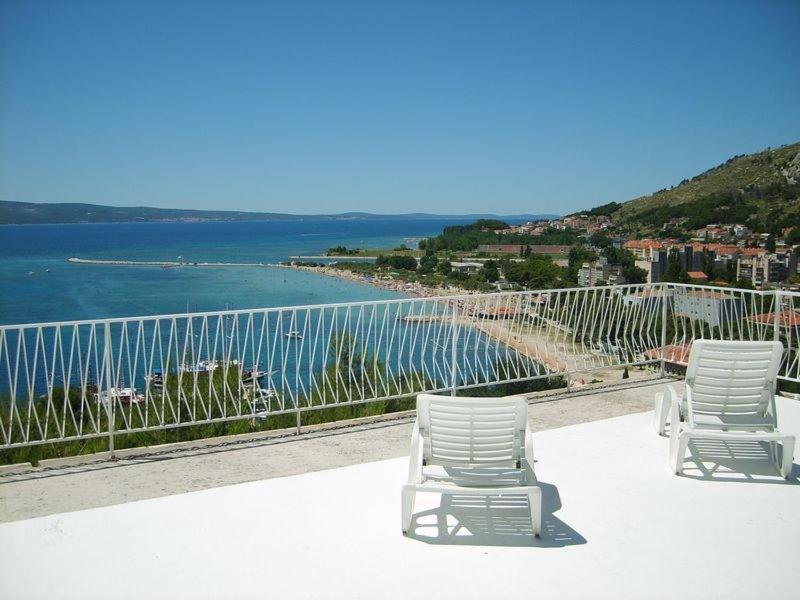 Apartment In Omis With Sea View, Balcony, Air Conditioning, Wi-Fi Buitenkant foto