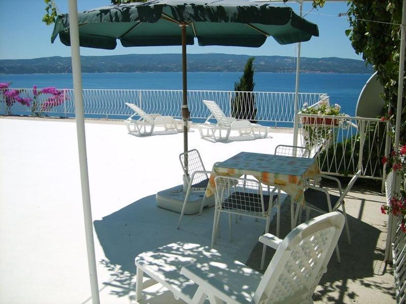 Apartment In Omis With Sea View, Balcony, Air Conditioning, Wi-Fi Buitenkant foto